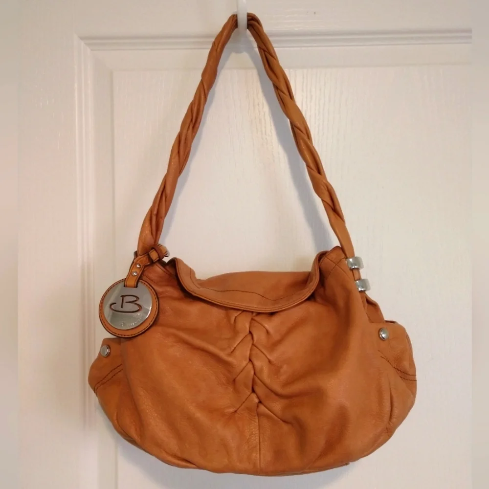 B MAKOWSKY Westport Tote Vachetta Leather Camel Shopper